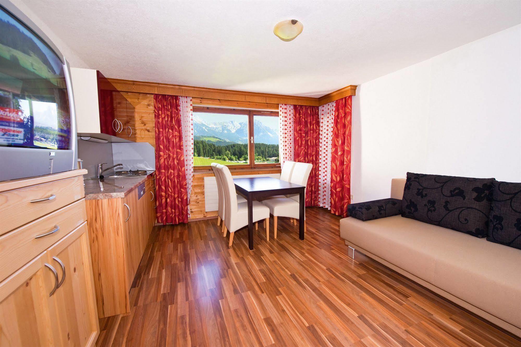 Bed & Breakfast Landhaus Strasser Söll Εξωτερικό φωτογραφία